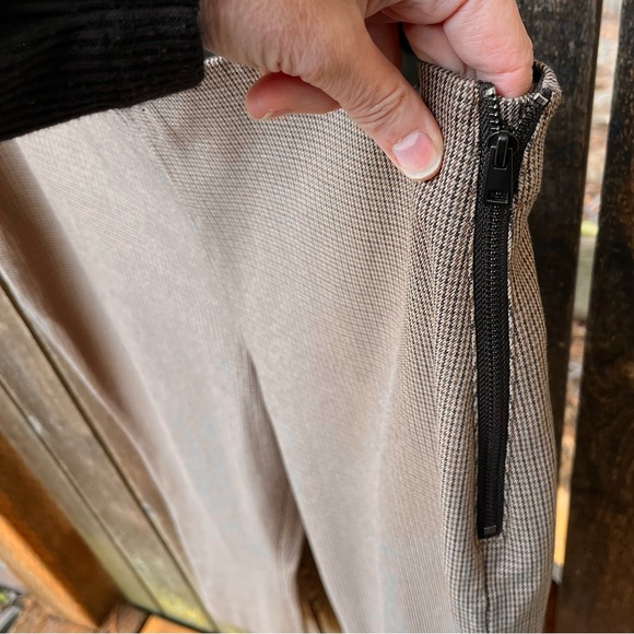 Everlane The Curvy Fit Side-Zip Work Pant NWOT In Brown Houndstooth Sz 16 Short - Picture 7 of 12
